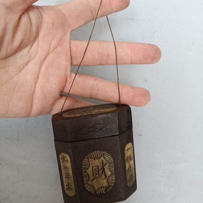 Vintage Camphor Wood Tobacco Box 6×3×7cm Carved Random Pattern Solid Wood Jar