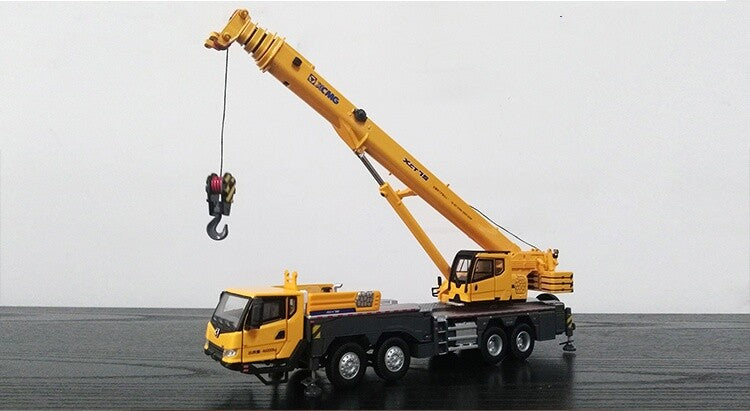 1:50 XCMG XCT75 Engineering Crane Construction Machinery Vehicle Diecast Model