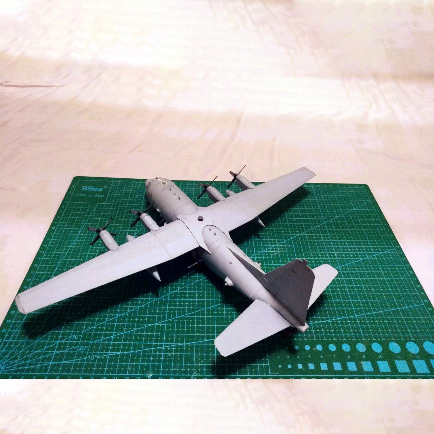 1:100 Lockheed AC-130U Ghost Aerial Gunship Aircraft Plane Military Paper Model