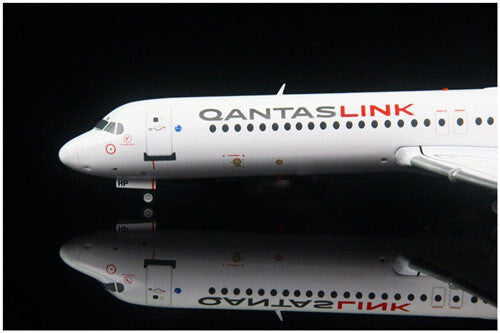 GeminiJets QANTASLINK for Fokker 100 VH-NHP 1/200 DIECAST plane Pre-builded