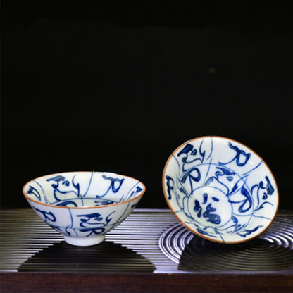 Blue-and-white porcelain tea cup for Pu'er tea Chinese kungfu tea cup Jingdezhen
