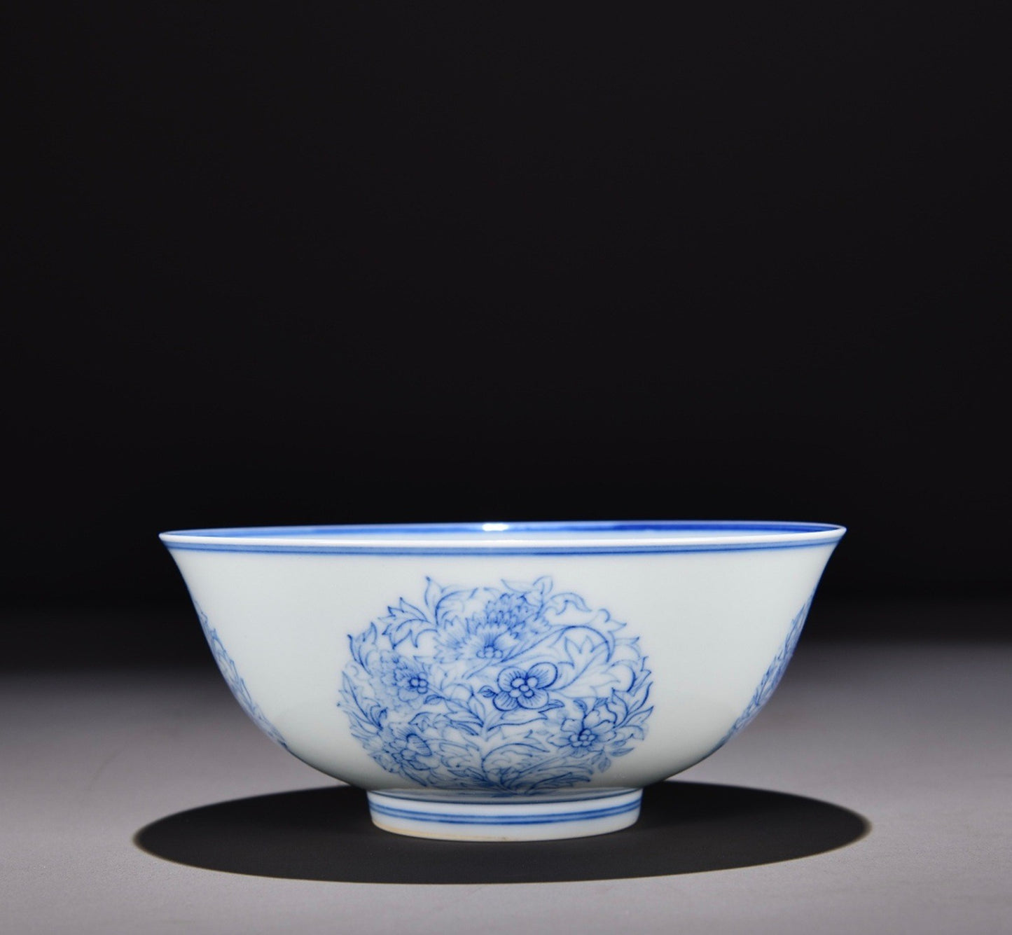 Chinese Blue&white Porcelain Hand Painted Exquisite Flowers&plants Bowl 30287