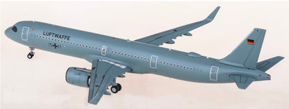1:200 JC Wings Luftwaffe Airbus A321neo 15+11 Airplane Diecast Model