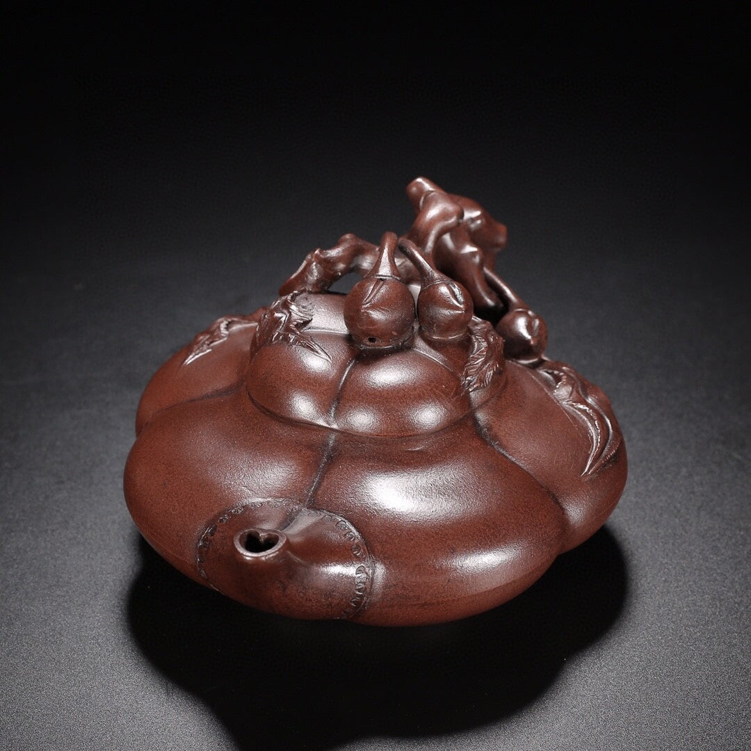 Chinese Yixing Zisha Clay Handmade Exquisite Teapot