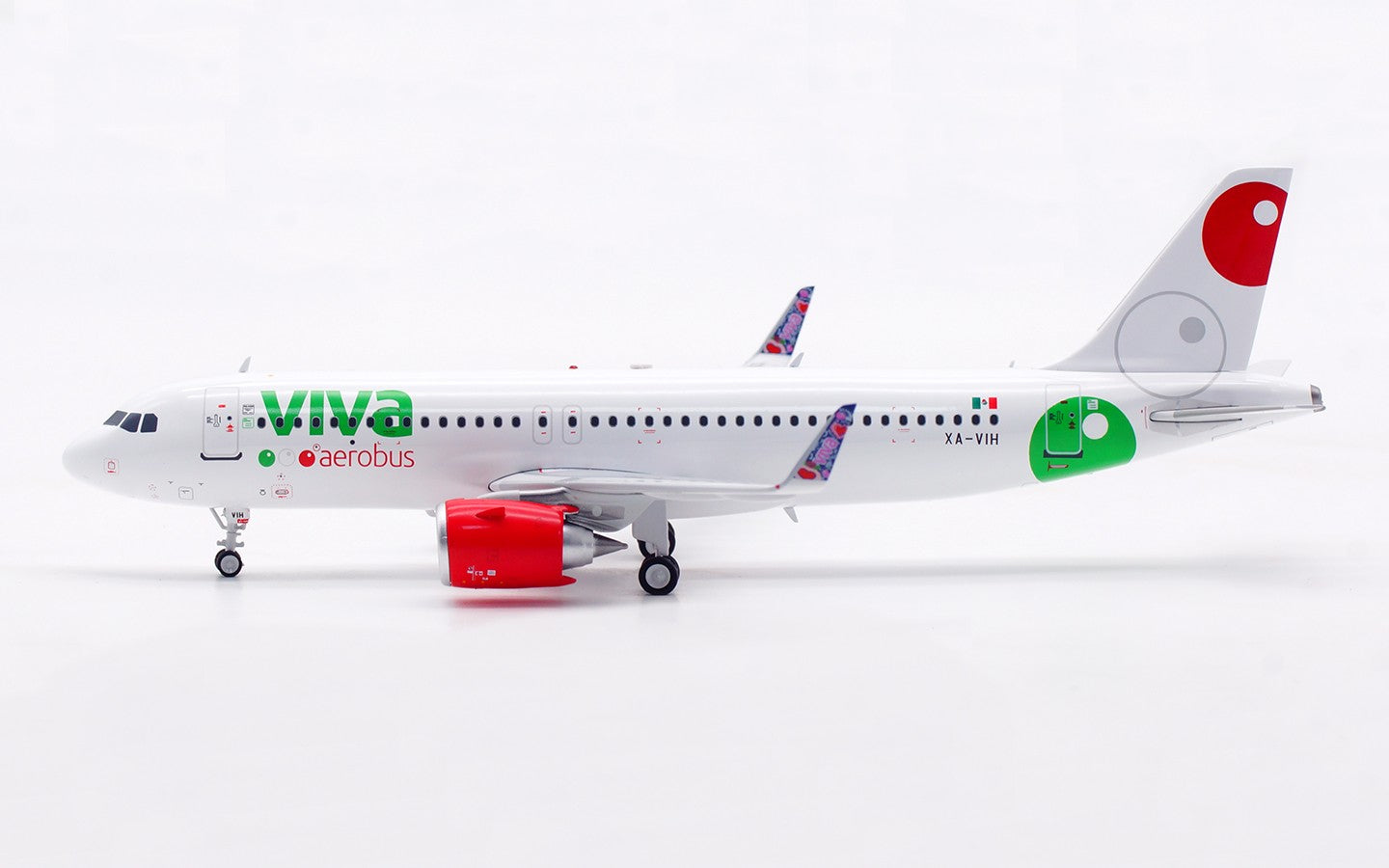 1:200 InFlight Viva A320 XA-VIH Passenger Airplane Diecast Aircraft Model