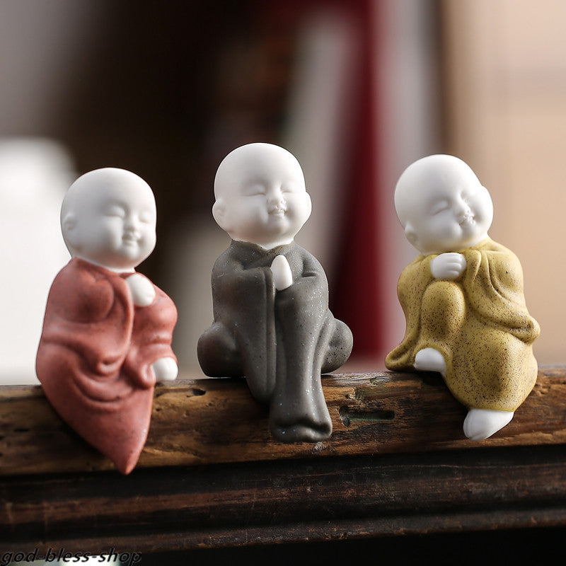 Chinese kungfu tea pet zisha ceramic home decoration mini monk ornament table