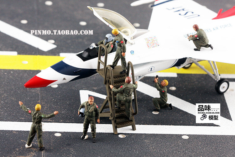 1/72 7Pcs/Set NATO Air Force Ground Service 7-man model with ladder+pilot