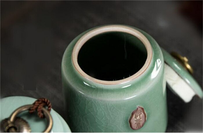 Traditional Ceramics Tea Box Sealed Tank Storage Bottle Candy Jar Spices Caddy