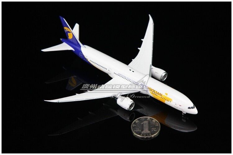 1:400 Phoenix MONGOLIAN AIRLINES BOEING 787-9 Passenger Airplane Diecast Model