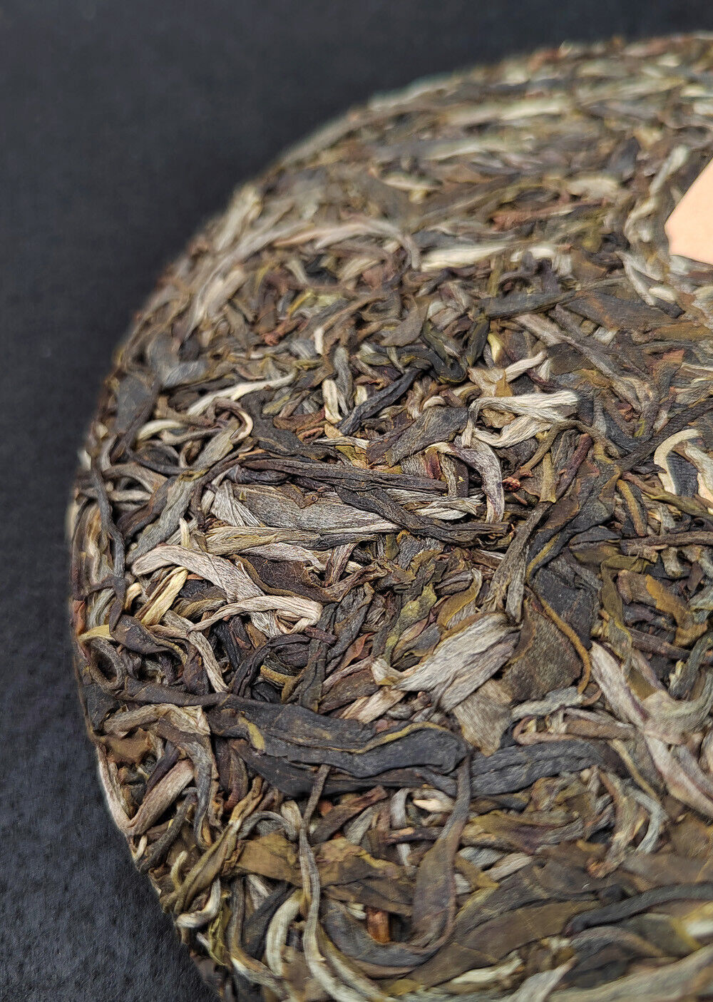 Yunnan Pu'er Raw Tea Cake Grinding Strong Ancient Tree Tea 357g