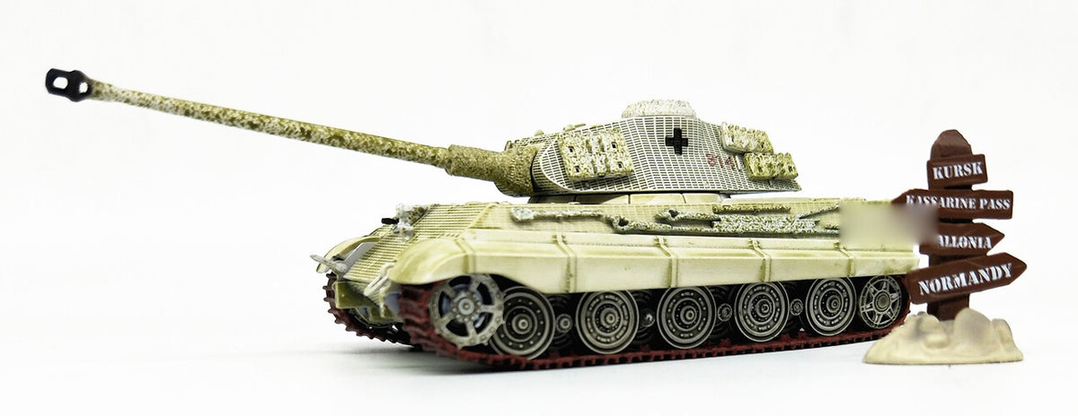 Tiger II - Budapest 1945 1/72 diecast tank model ATLAS