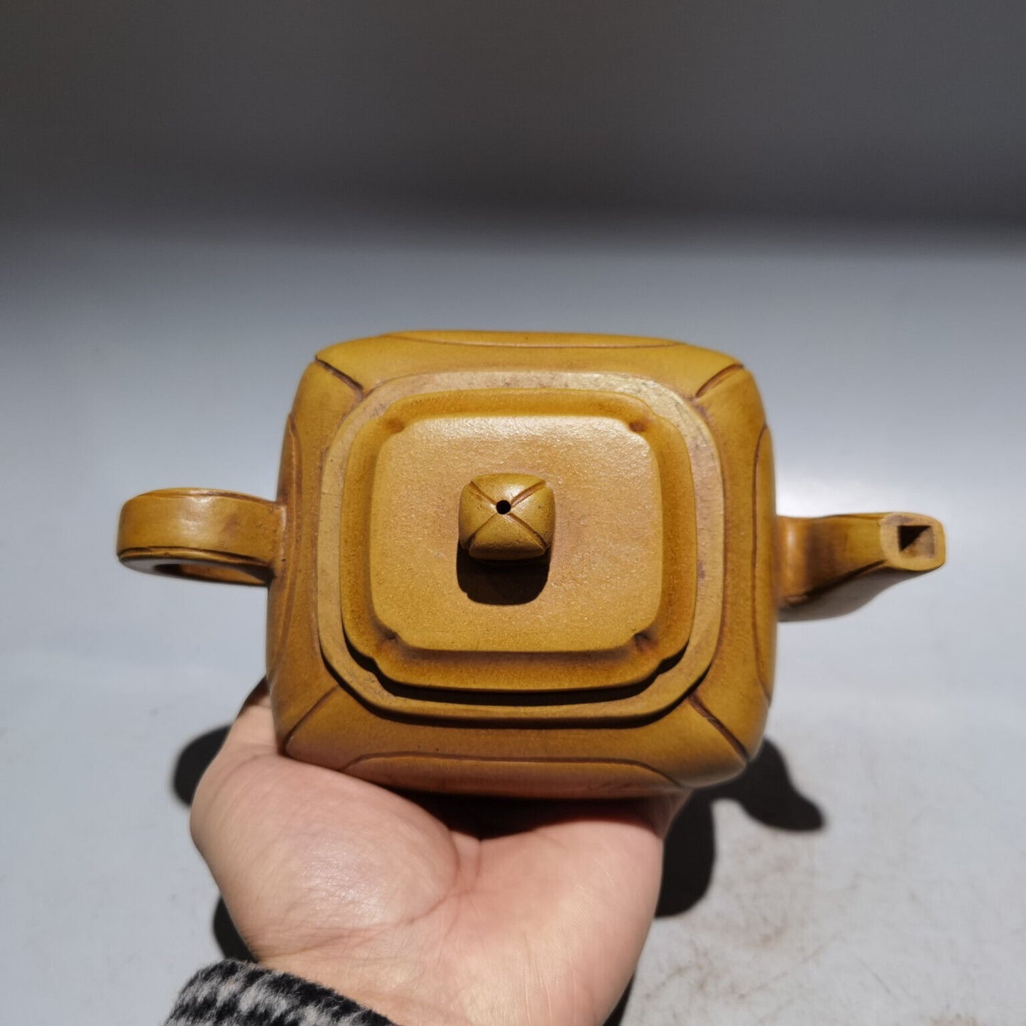 Chinese Yixing Zisha Clay Handmade Exquisite Teapot（四方 低款：陈鸣远）