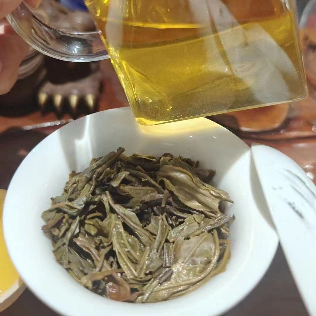 357g Yunnan Sheng Puerh Tea 2023 Double Eight Raw Pu-erh Tea Cake Pu'er Cake Tea
