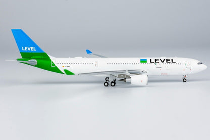 1:400 NG Model LEVEL AIRBUS A330-200 Passenger Airplane Diecast Aircraft Model
