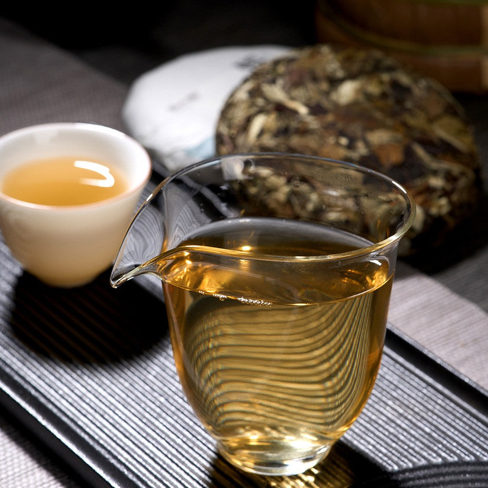 100g Yunnan Ancient Tree White Tea New Tea Moonlight White Tea Cake