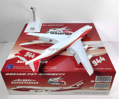 1:200 JC Global Super Tanker Services for Boeing B747-400F N744ST Flaps down
