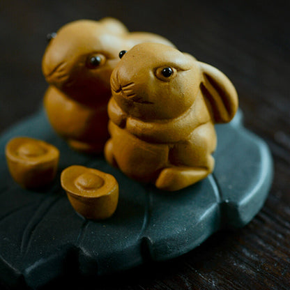 Lovely Rabbit On Leaf Statue Yixing Zisha Purple Clay Tea Pet Table Decoration
