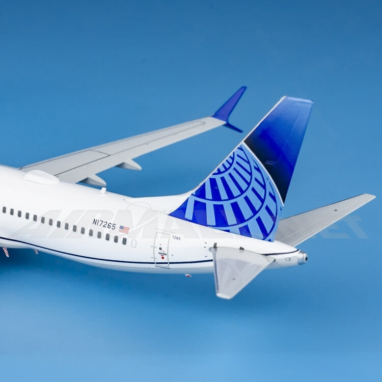1:200 GeminiJets United Airlines Boeing 737 MAX8 Diecast Aircraft Model
