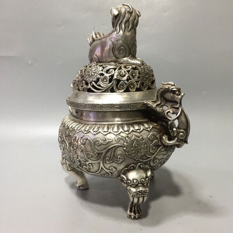 Superb Old Chinese tibet silver handcarved lion foo dog lid incense burner