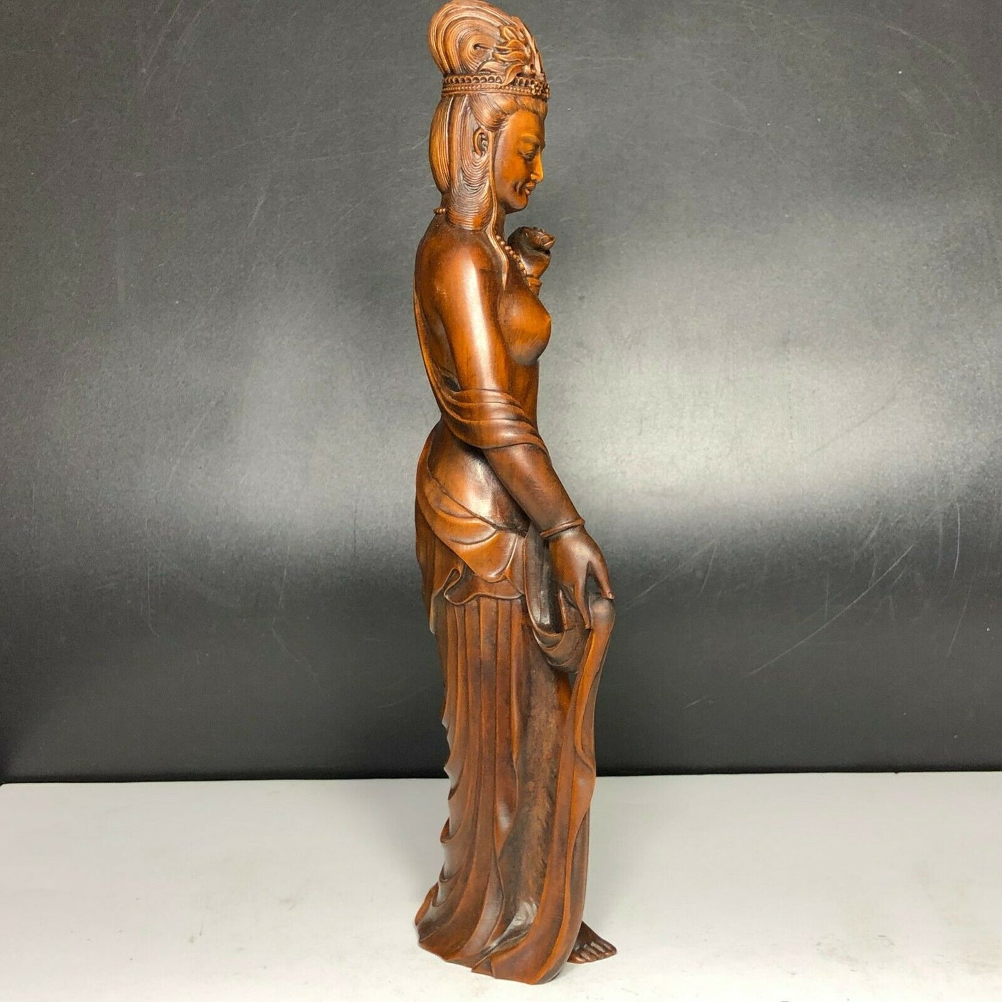 Chinese Boxwood Wood Hand Carved Buddhism Guanyin Kwan-yin Goddess Statue