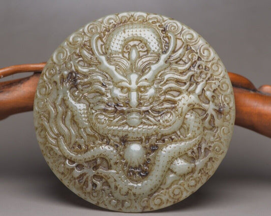 Chinese Natural Hetian Jade Carved Exquisite Dragon Statue Figurines Collectible