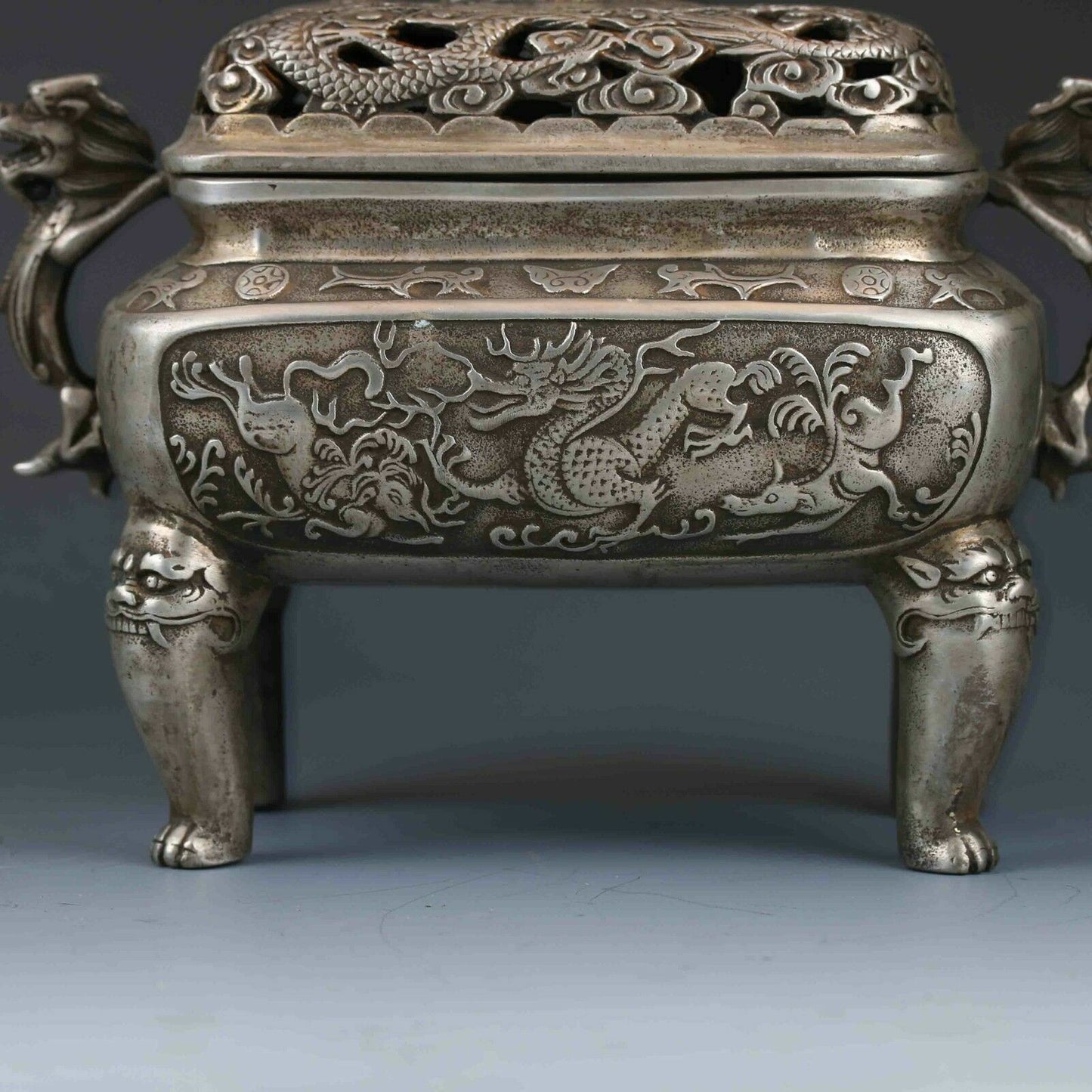 Chinese Tibetan Silver Hand-carved Dragon Incense Burner&Lid XuanDe Mark