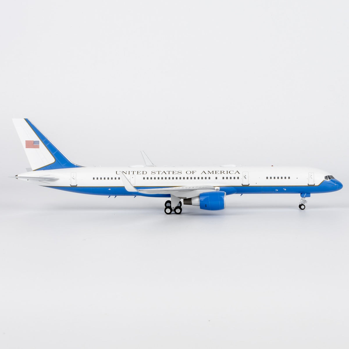 1:200 NGmodels USAF Boeing 757-200 C-32A Passenger Airplane Diecast Plane Model