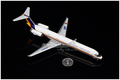 1:200 JC Wings JAS MCDONNELL DOUGLAS MD-81 Airplane Diecast Aircraft Plane Model