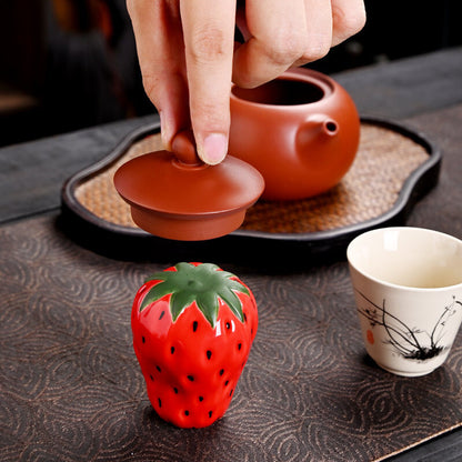 Creative Tea Pet Holder For Lid Of Gaiwan Tea Pot Porcelain Strawberry Design