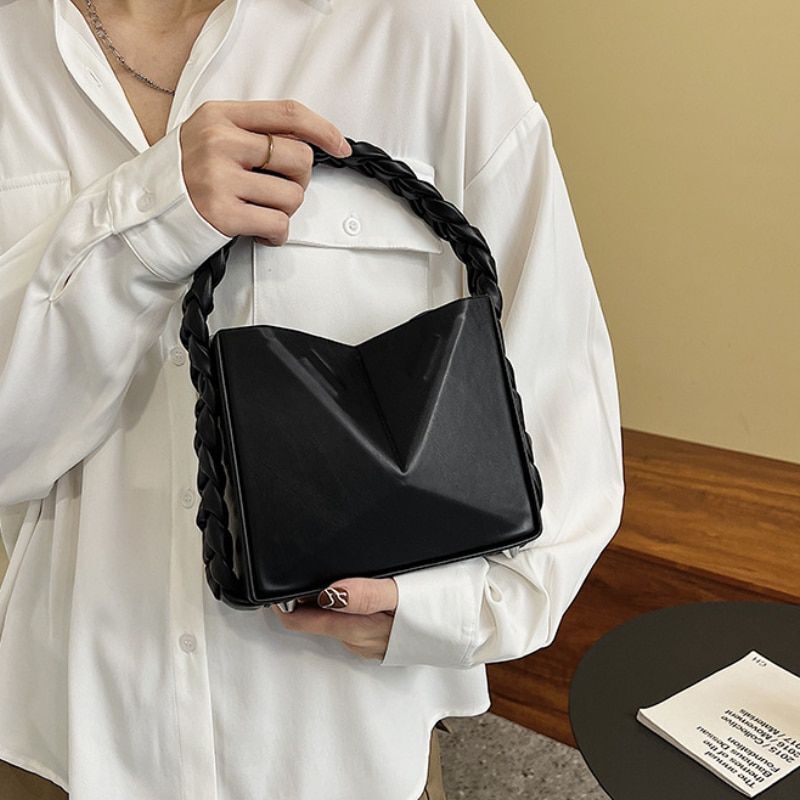 Shoulder Bag Simple Triangle Fashion Small Bag Handbag Purse Travel 16*20*7 CM
