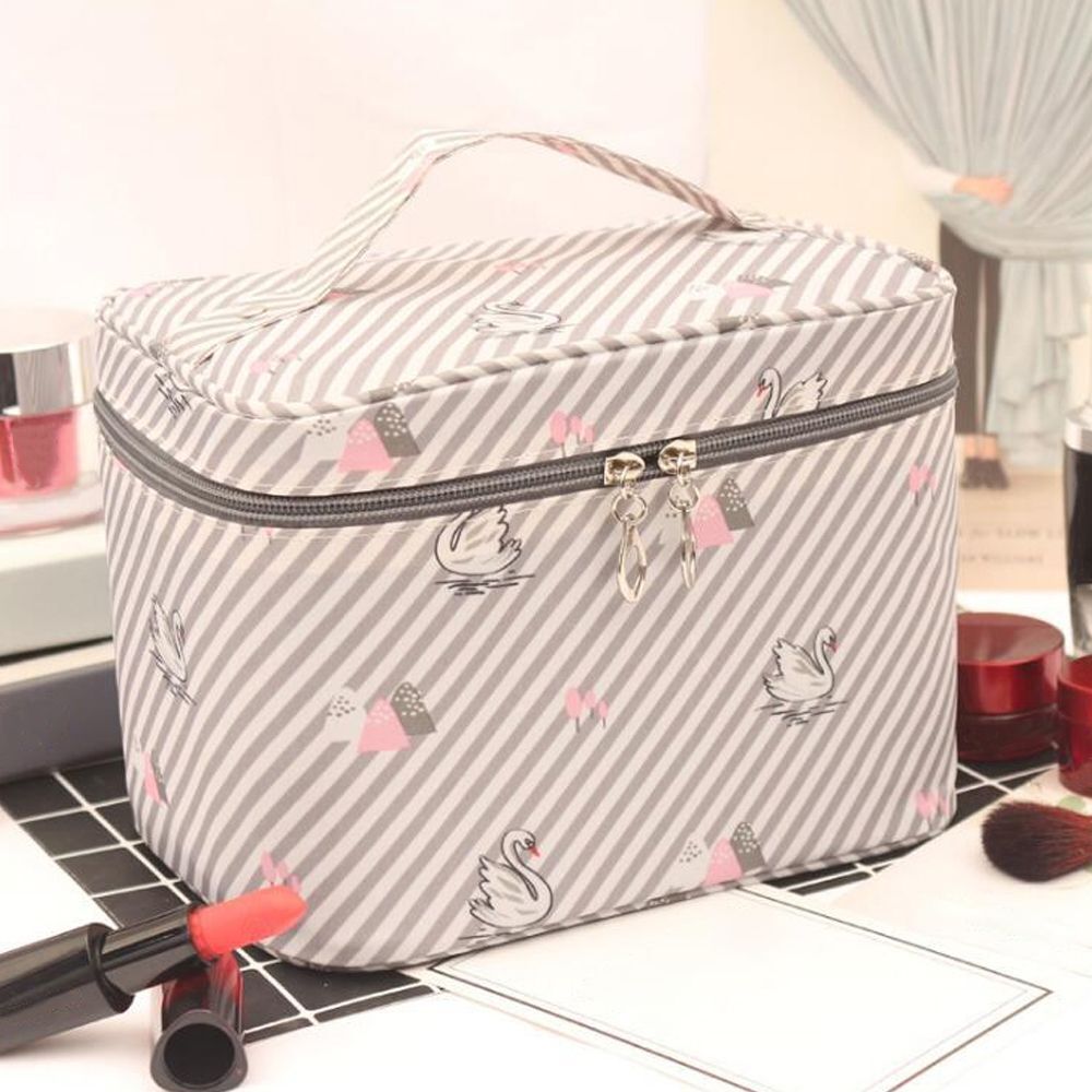 Square Cosmetics Storage Bags Travel Pouch Toiletries Organizer S/M/L Polyester