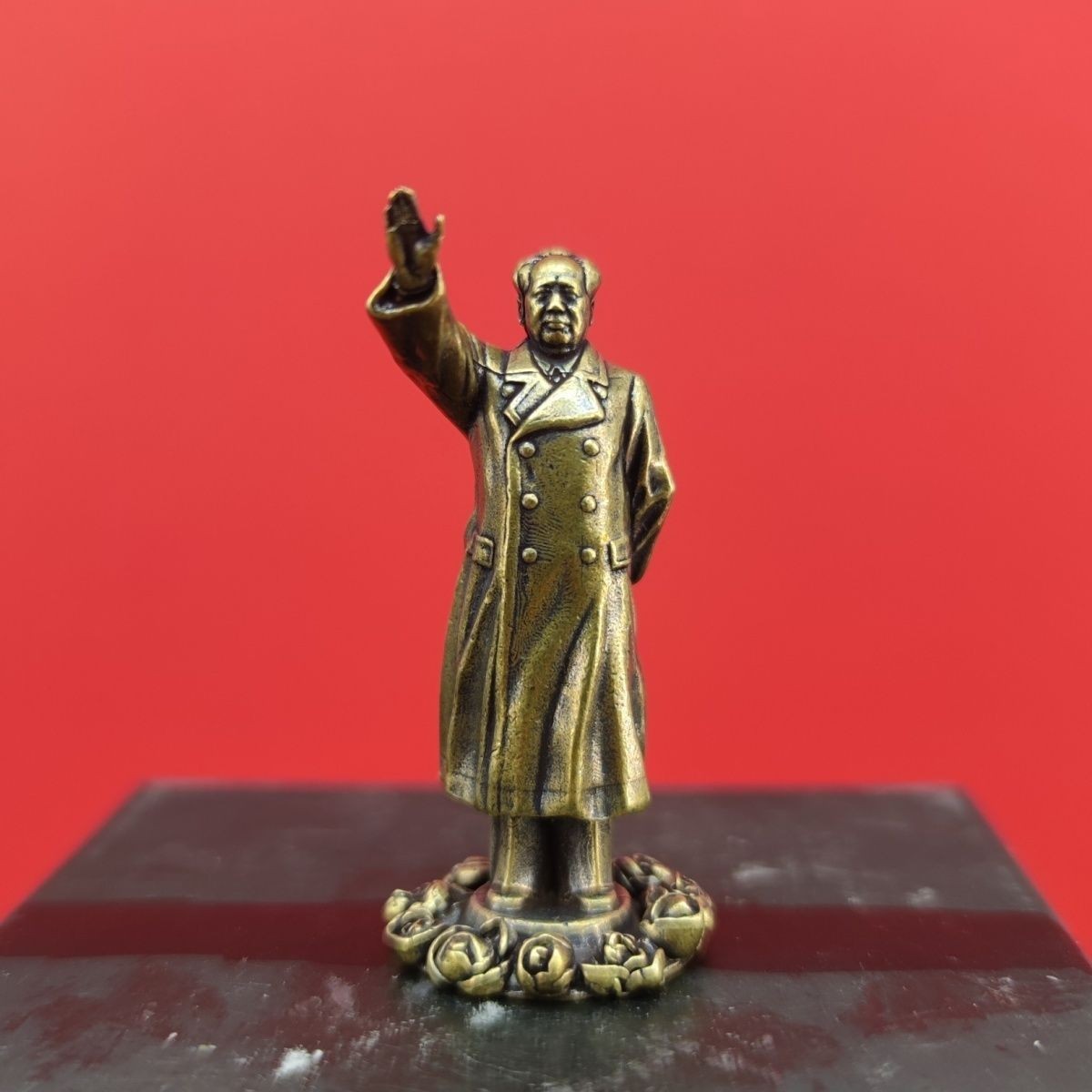 58mm Solid Brass China Chairman Mao Statue Mao Zedong Sculptures Table Ornament