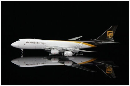 1:400 Phoenix UPS BOEING 747-8F Airfreighter Diecast Aircraft Plane Model