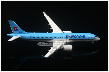 1:400 JC WINGS KOREAN AIR CS300 Passenger Airplane Plane Diecast Aircraft Model