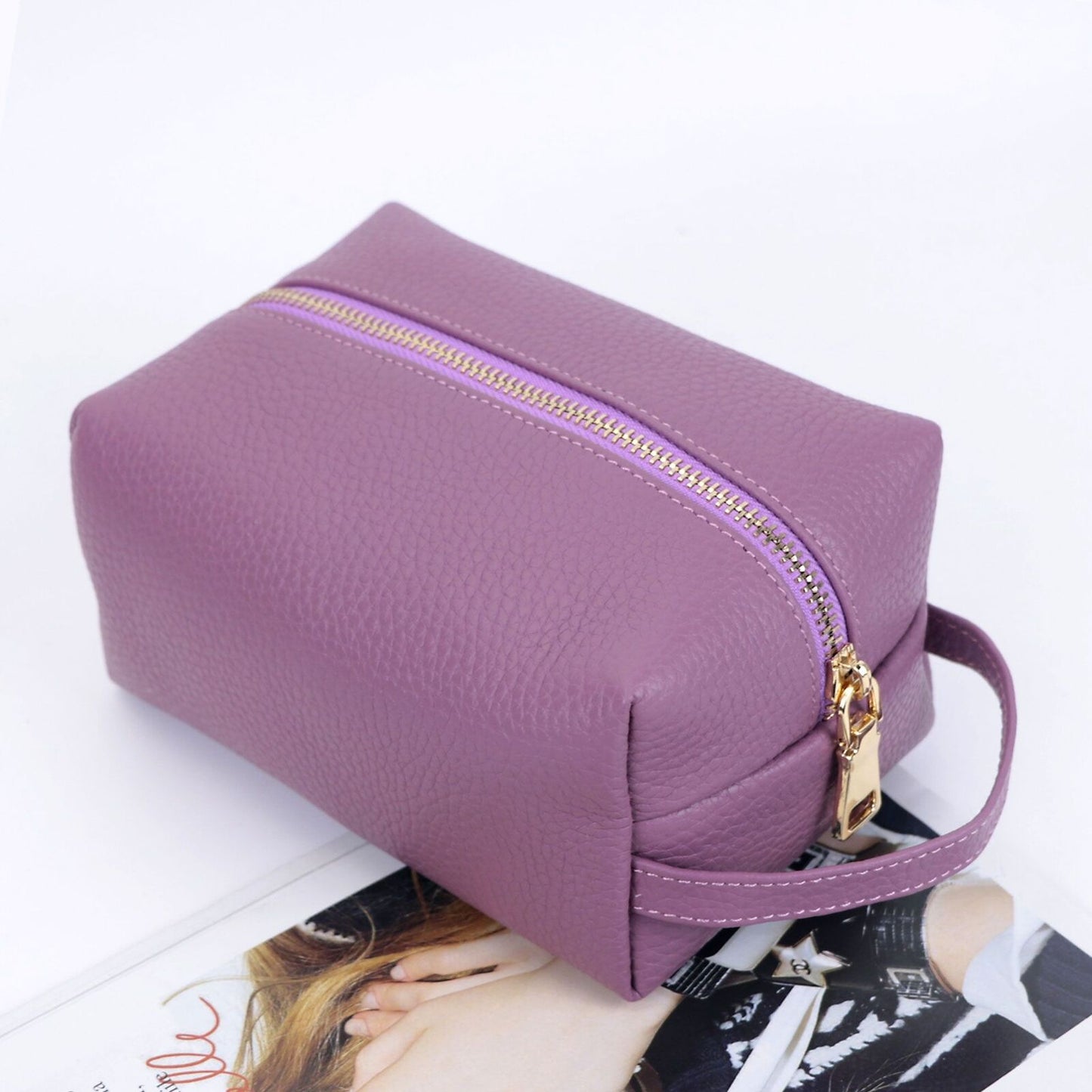 Customized Letters Wash Bag Large Genuine Leather Travel Cosmetic Bags 20*8*8 CM
