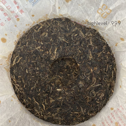 357G 2009 Bajiaoting Pu'er Zaochunyinhao Raw Tea Yunnan Menhai Qizi Cake Tea -