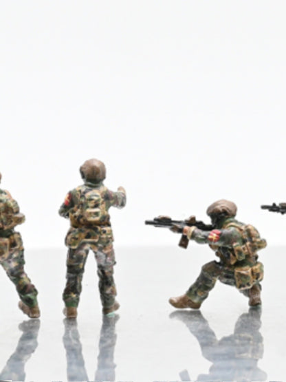 1/72 USA Modern Special Soldier 7member Team Model Figure Painted for Mini Scene