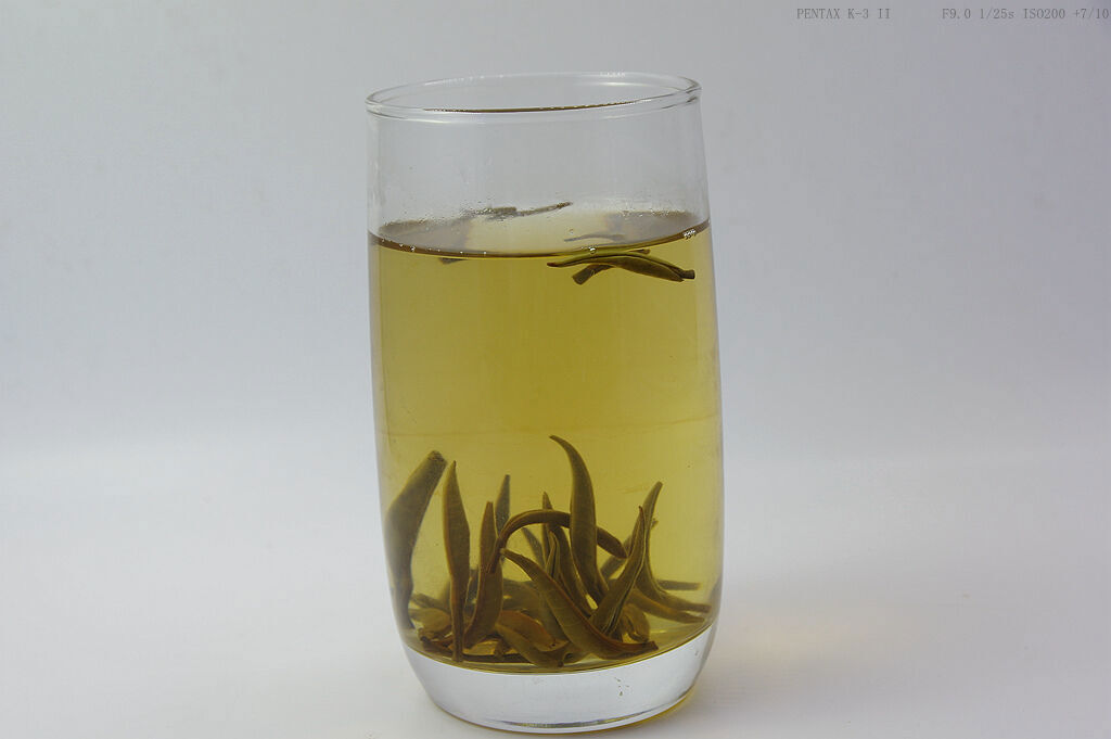 China Silver Needle White Loose leaf Tea,China Fujian Bai Hao Yin Zhen tee,1 kg