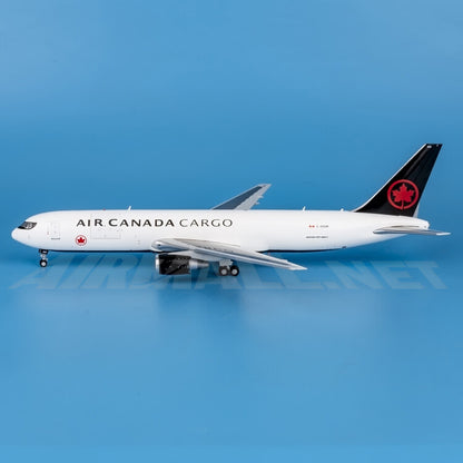1:200 GeminiJets Air Canada Cargo Plane Boeing 767-300ERF Diecast Aircraft Model