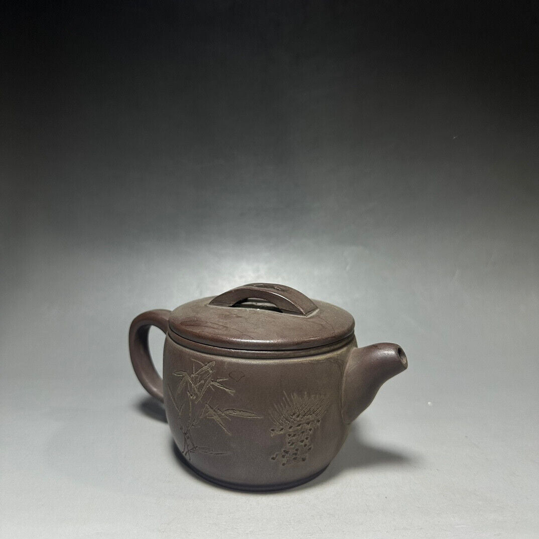 Chinese Yixing Zisha Clay Handmade Exquisite Teapot （汉瓦 底款：顾景舟）