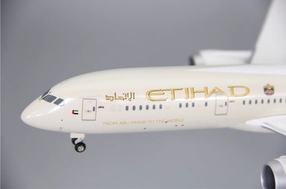 32CM 1:200 Risesoon Etihad Boeing 787-9 Passenger Airplane ABS Plastic Model