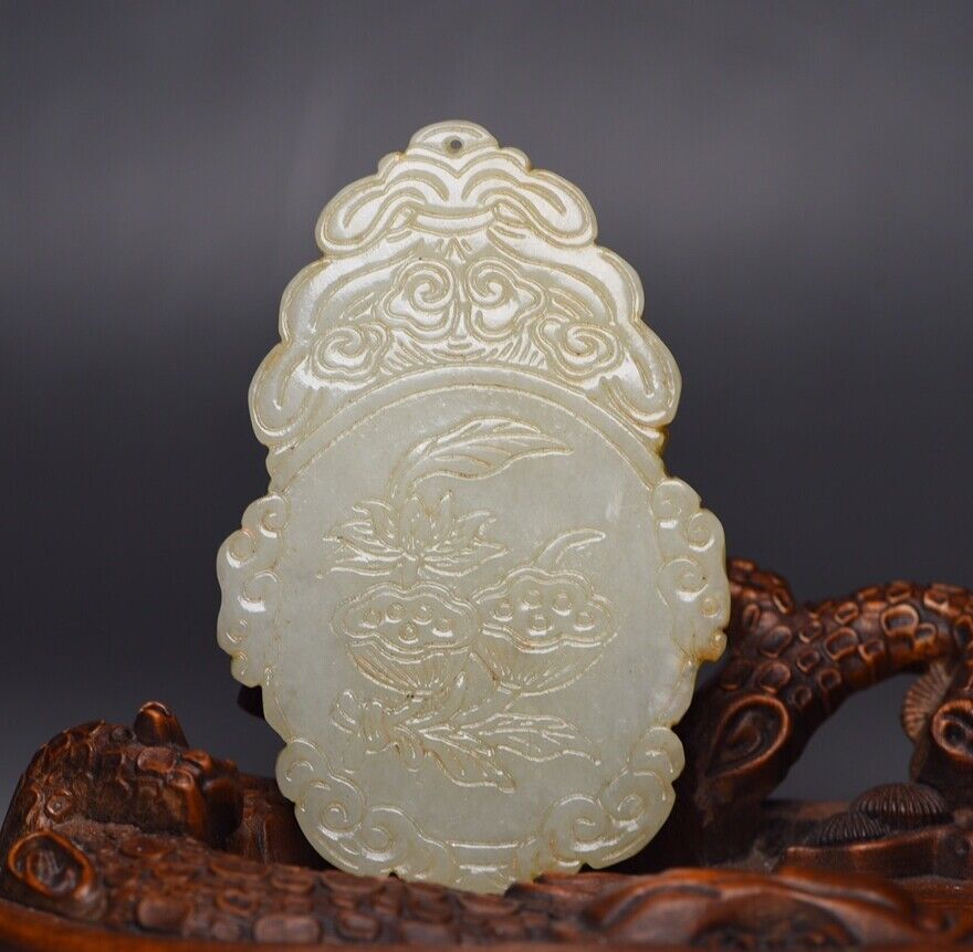 Chinese Beautiful Hetian Jade Carving Exquisite White Jade Pendant Jewelry Rare