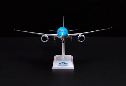 32CM 1:200 Risesoon KLM Boeing 787-9 Passenger Aircraft ABS Plastic Plane Model