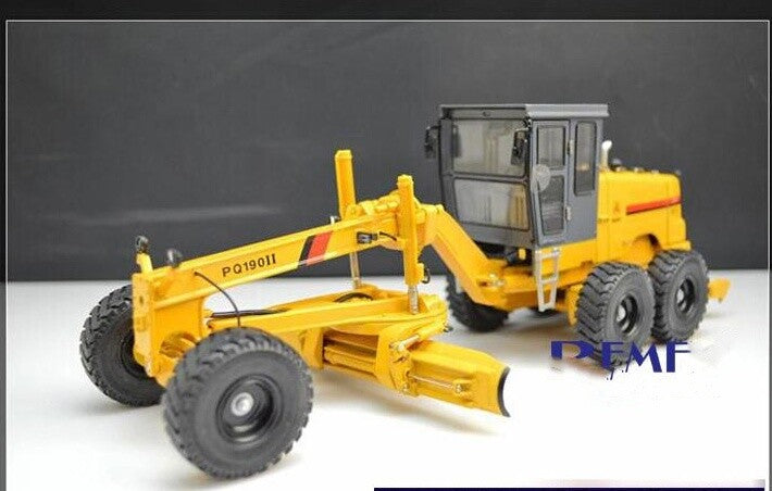 1:50 27CM SANY PQ190II Motor Grader Construction Machine Equipment Diecast Model