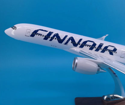 47CM FINNAIR AIRBUS A350 OH-LWA Passenger Airplane Resin Aircraft Plane Model