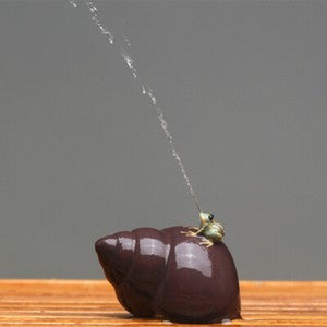 Creative Tea Pet Water Squirt Frog On Vivipara Zisha Tea Play House Decoration