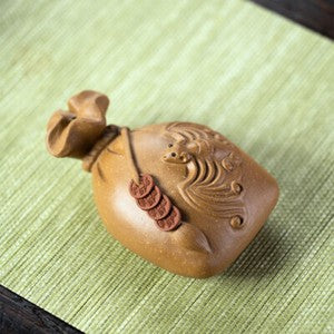 Yixing Zisha Tea Pet Bat Statue Wealthy Mascot Money Coin Tea Play Creative New