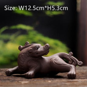 Wild Animal Statue Small Size Chinese Yixing Zisha Purple Clay Home Desk Tea Pet