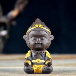 Chinese Ornament Small Monkey King Yixing Zisha Tea Pet Statue Table Decoration