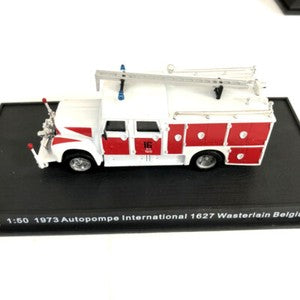 Alloy Retro Fire Truck Model Simulation Car Model 1926-2001